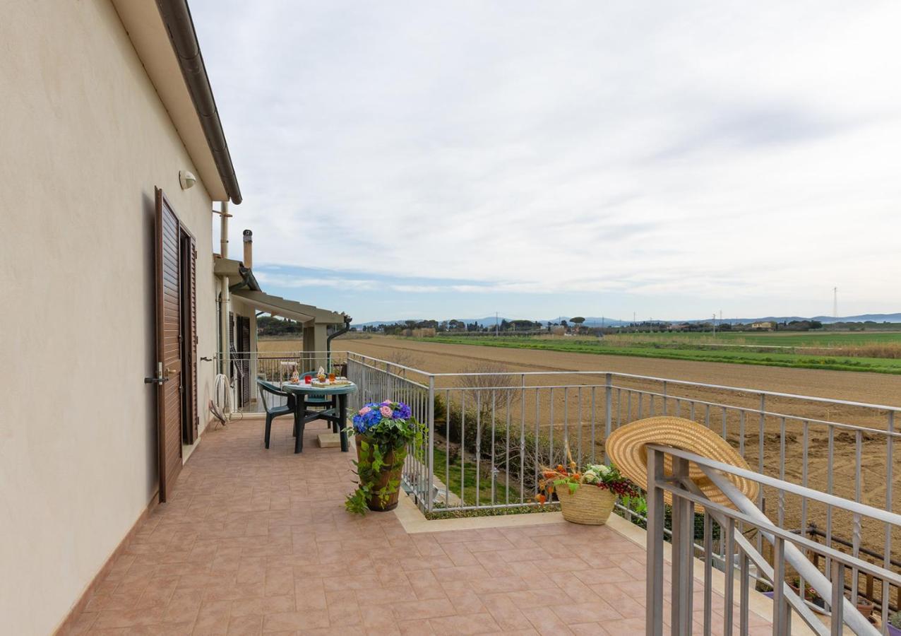 Podere Valle Dei Venti La Sdriscia Luaran gambar